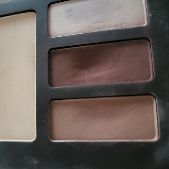kat von d eye contour palette - Picture 4 of 6